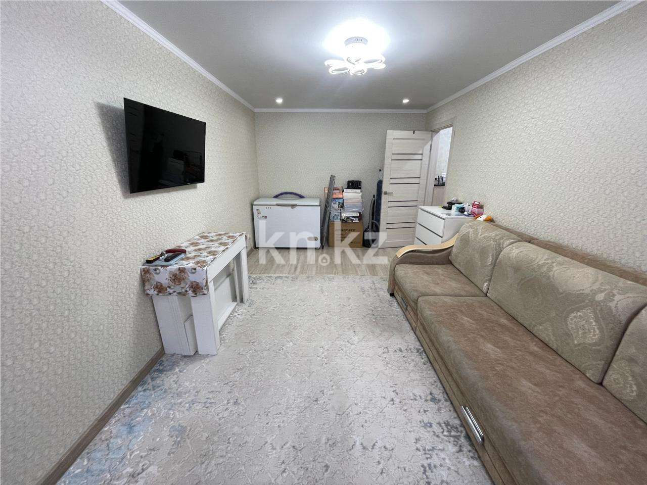 Продажа 2-комнатной квартиры, 42 м² - Продажа двухкомнатных квартир в Караганде - страница 6 фото 2 из 13