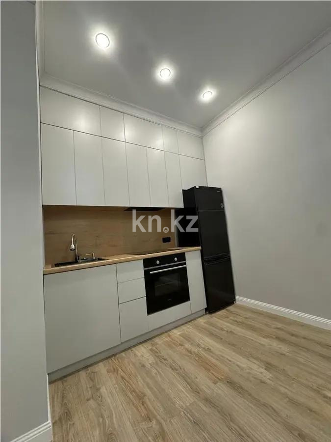 Продажа 2-комнатной квартиры, 38 м², ул. Омарова, дом  12в в Астане - фото 3