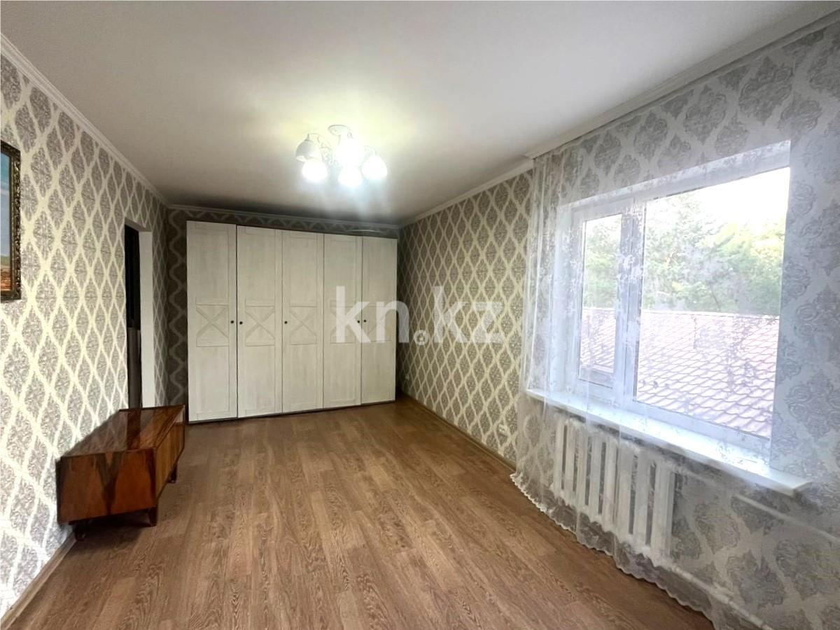 Продажа 2-комнатной квартиры, 40 м² - Продажа квартир в панельном доме в Казахстане - страница 3 фото 2 из 7