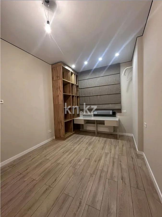 Продажа 3-комнатной квартиры, 85 м², ул. Е-36, дом  7 стр в Астане - фото 3