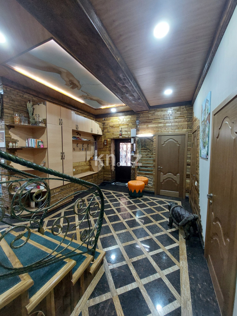 Продажа 6-комнатного дома, 384 м², ул. Каримова в Алматы - фото 7