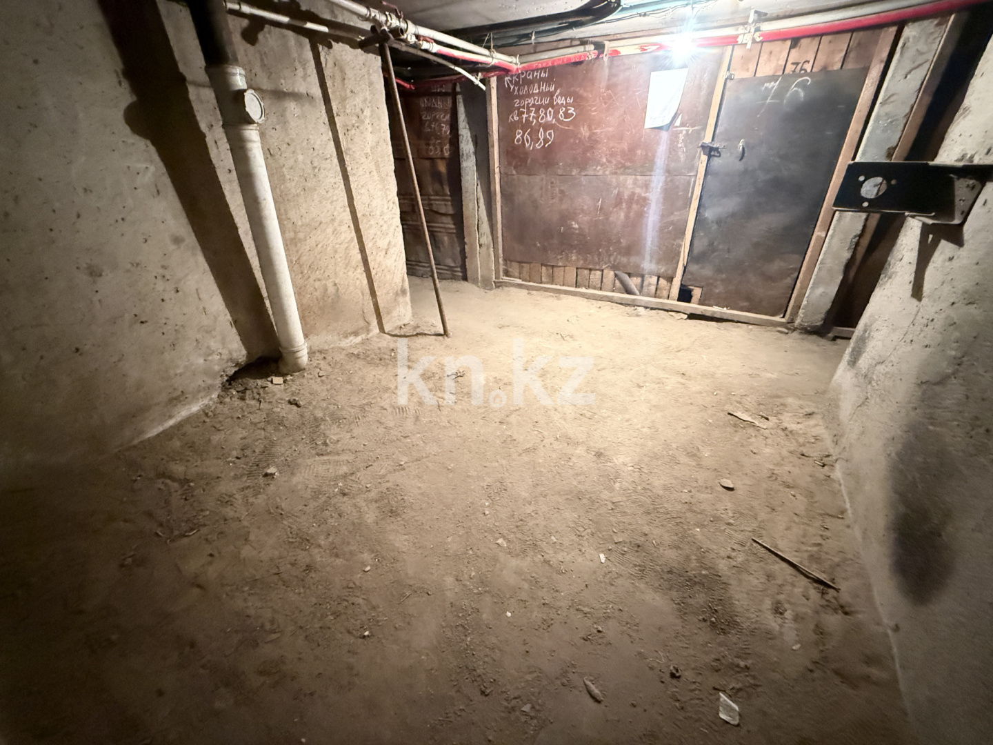 Продажа 4-комнатной квартиры, 78 м² - Продажа  четырехкомнатных квартир в Караганде фото 23 из 25