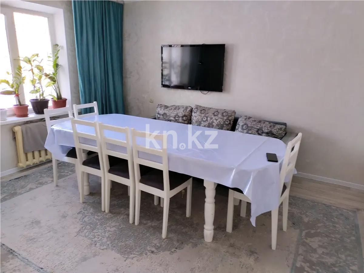 Продажа 3-комнатной квартиры, 60 м², пр. Абылай хана, дом  32/1 - Продажа квартир в Астане фото 1 из 2
