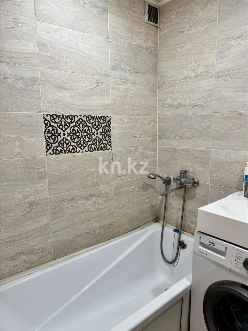 Продажа 2-комнатной квартиры, 48 м², ул. Язева - Продажа  двухкомнатных квартир в Караганде фото 8 из 12