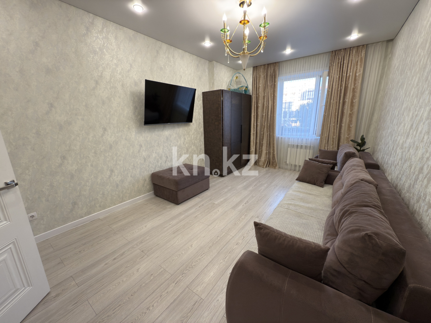 Продажа 3-комнатной квартиры, 87 м², пр. Шахтеров, дом  46/1 в Караганде - фото 8