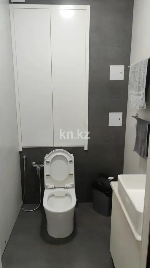 Продажа 3-комнатной квартиры, 125 м², ул. Толе би, дом  273а - Продажа  трехкомнатных квартир в Алматы с фото фото 5 из 5