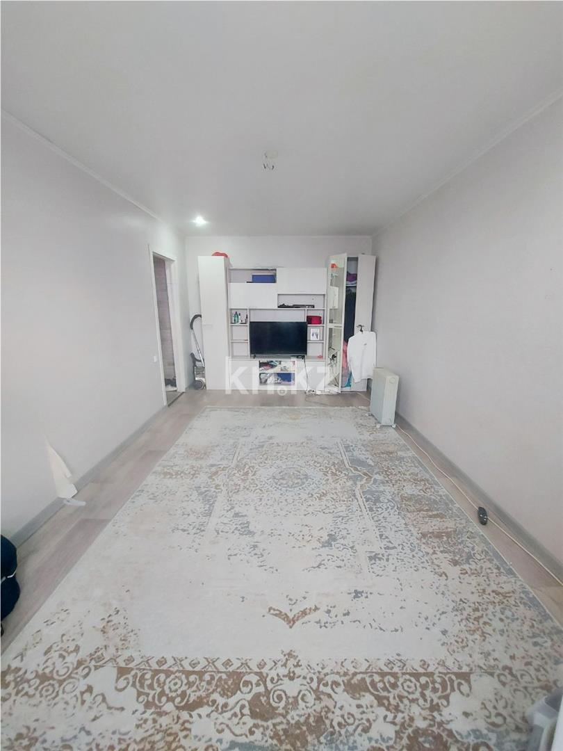 Продажа 1-комнатной квартиры, 34 м², 15 мкр., дом  26/3 - Продажа  однокомнатных квартир в Караганде с фото фото 1 из 6