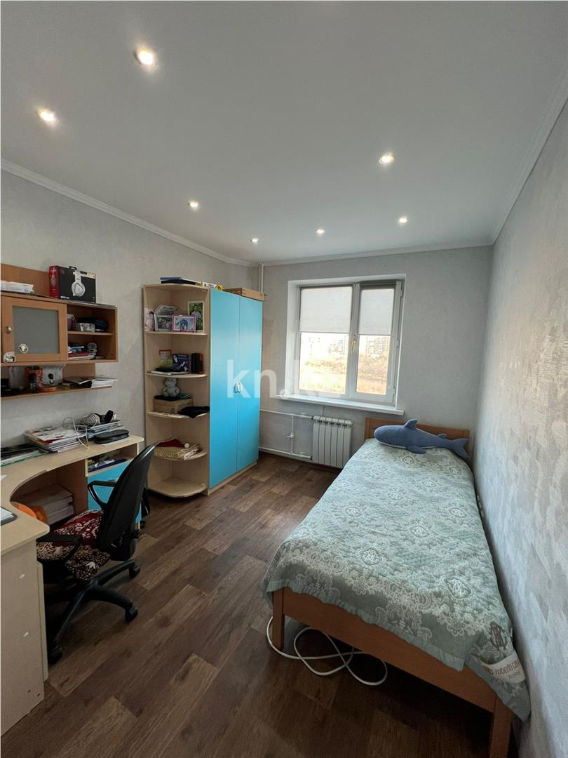 Продажа 4-комнатной квартиры, 77 м², мкр-н Степной-1, дом  5/49 - Продажа  четырехкомнатных квартир в Караганде с фото фото 6 из 15