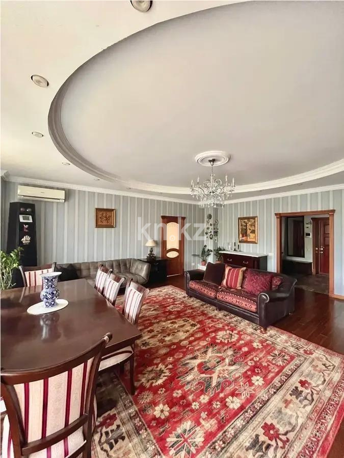 Продажа 4-комнатной квартиры, 212 м², ул. Водопроводная, дом  7/2 - Продажа  четырехкомнатных квартир в Алматы без посредников фото 1 из 5
