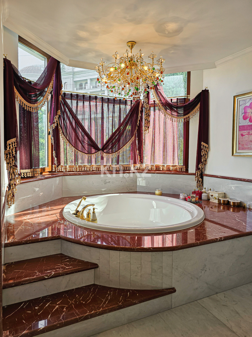 Аренда 6-комнатного дома, 540 м² - Аренда недвижимости в Алматы фото 40 из 40