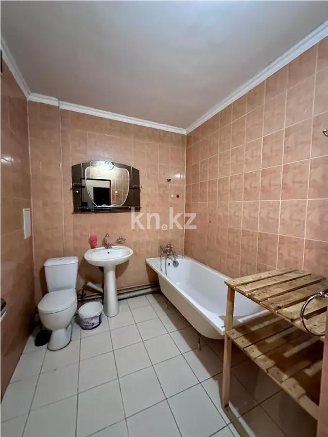 Продажа 1-комнатной квартиры, 50 м², ул. Хан Шатыр, дом  3 в Алматы - фото 3