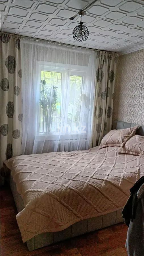 Продажа 4-комнатной квартиры, 64 м², ул. Глазунова, дом  49 в Алматы - фото 2