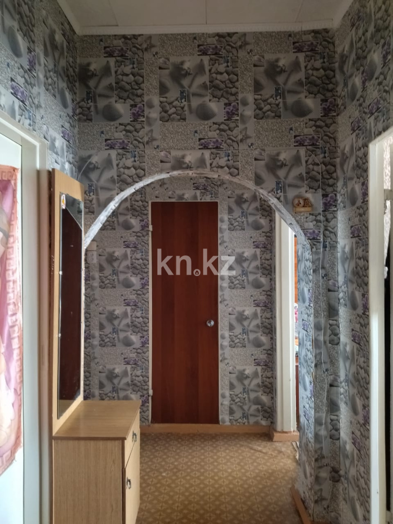 Продажа 3-комнатной квартиры, 69.3 м², Гоголя, дом  10 - Продажа квартир в Жезказгане фото 1 из 6