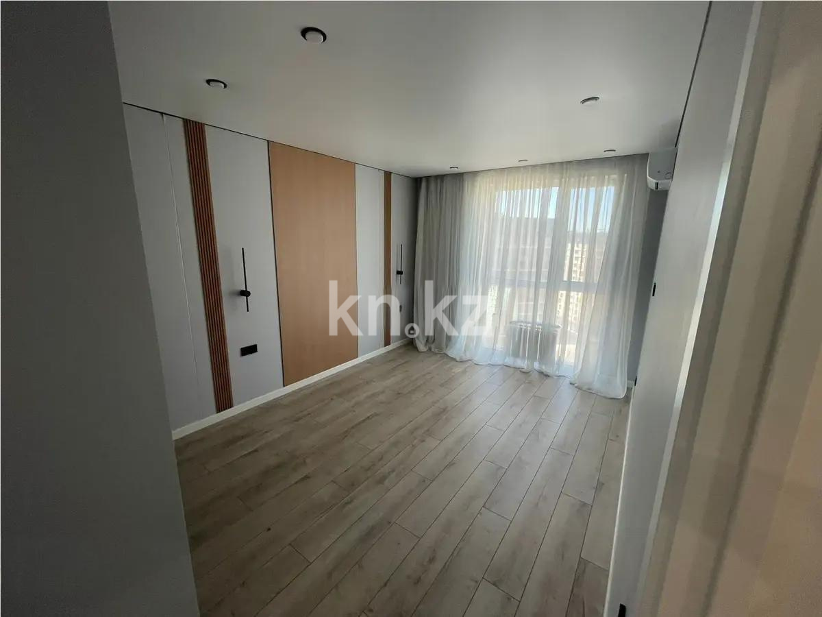 Продажа 3-комнатной квартиры, 75.2 м², ул. Утепова, дом  31 в Алматы - фото 2