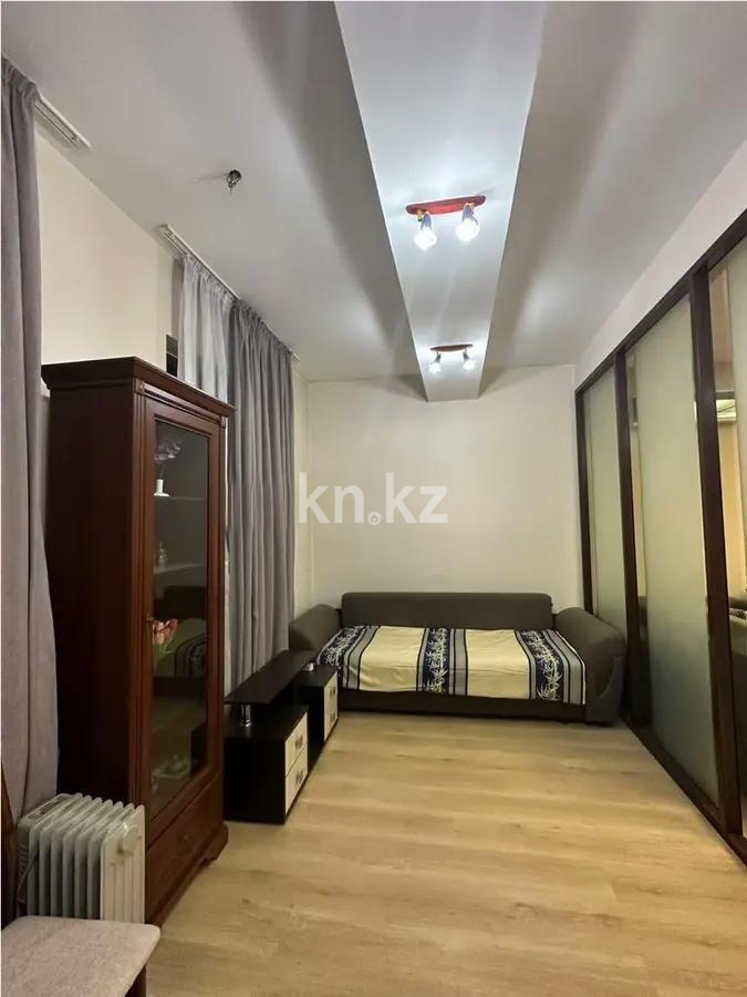 Продажа 3-комнатной квартиры, 82 м², ул. Есенберлина, дом  155 в Алматы - фото 2