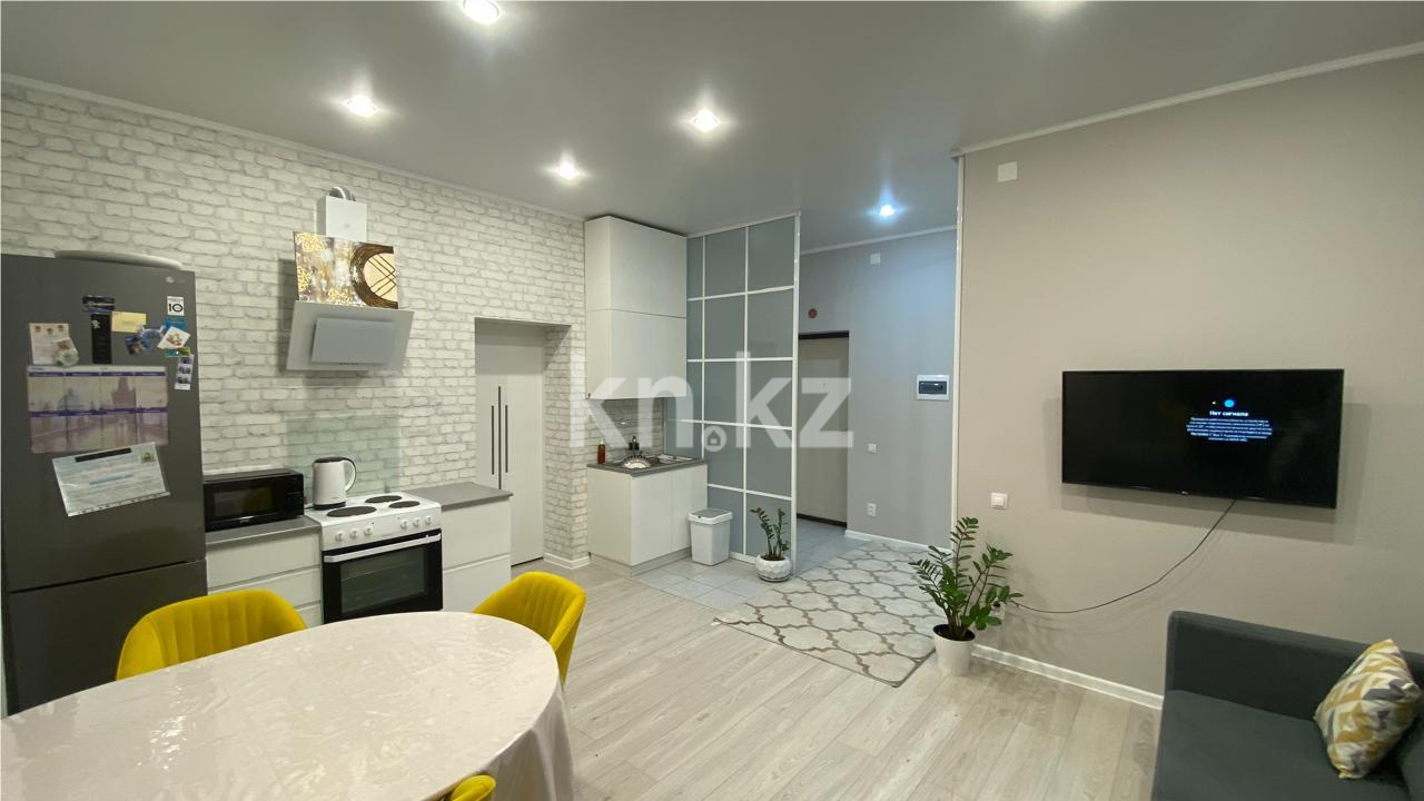 Продажа 2-комнатной квартиры, 43 м², ул. Анжерская - Продажа  двухкомнатных квартир в Караганде с фото фото 2 из 9