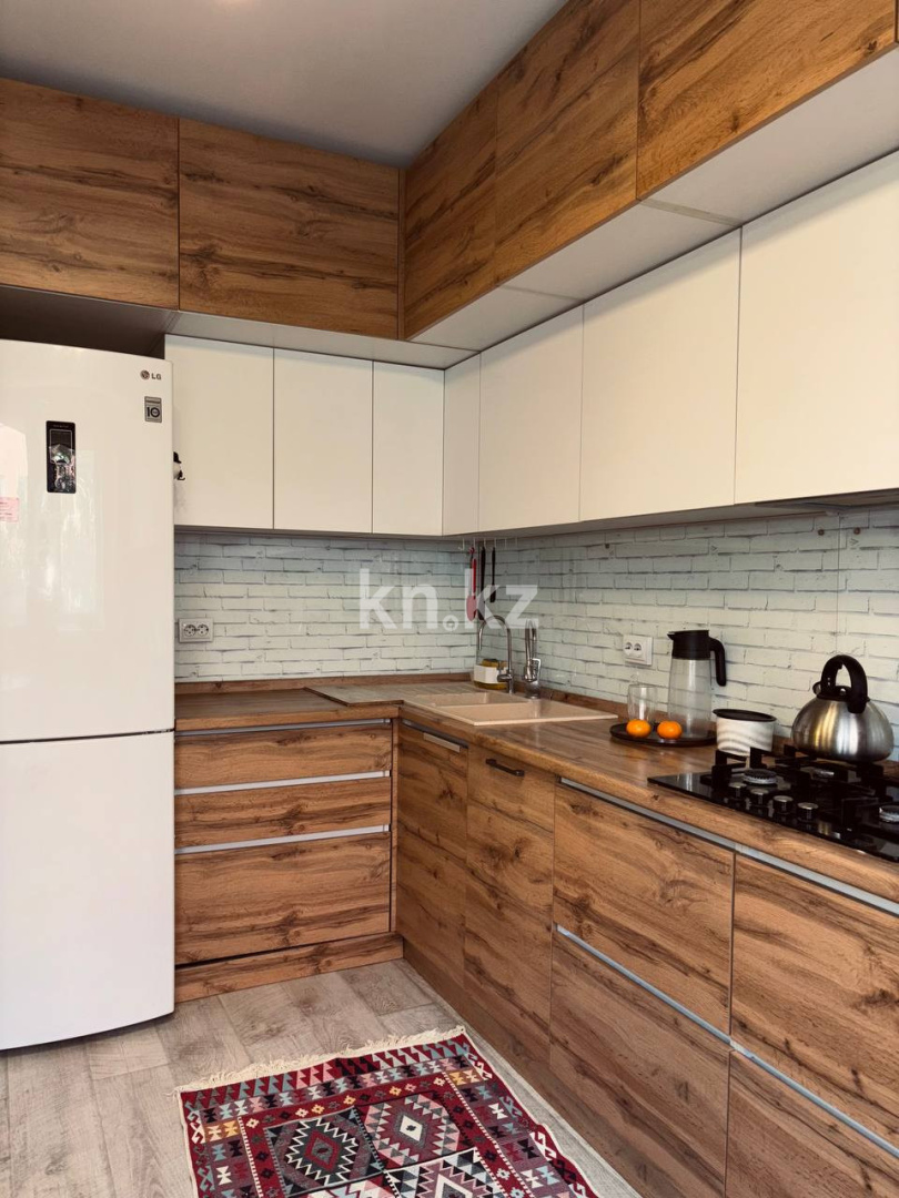 Аренда 3-комнатной квартиры, 120 м² - Аренда недвижимости в Алматы фото 6 из 34