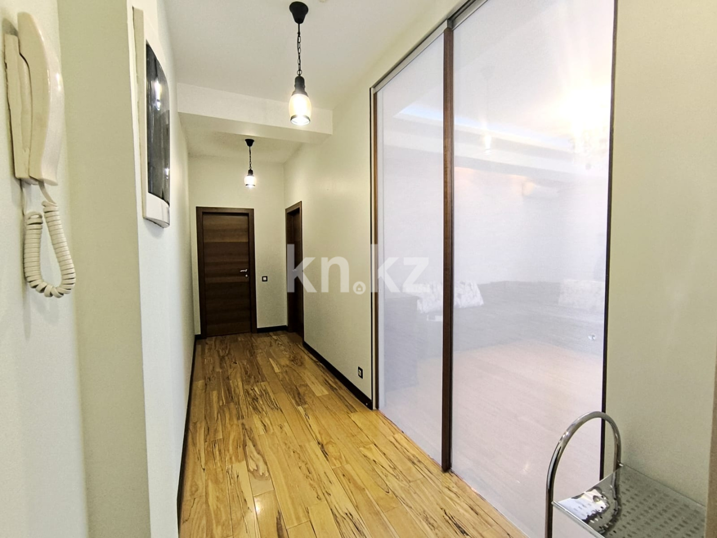 Аренда 2-комнатной квартиры, 70 м² - Аренда квартир помесячно в Алматы фото 23 из 24