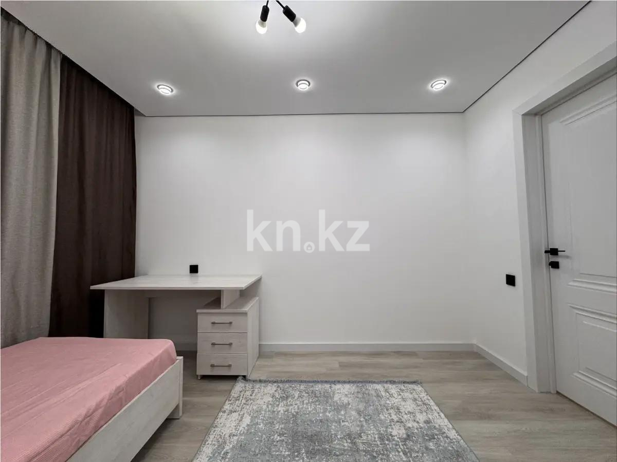Продажа 3-комнатной квартиры, 59 м², ул. Кунаева, дом  15 в Алматы - фото 3