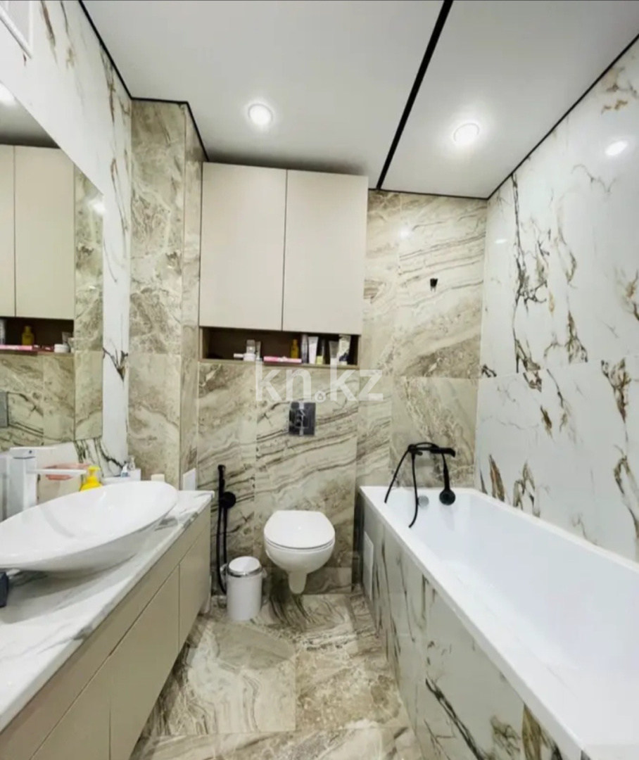 Продажа 4-комнатной квартиры, 105 м² - Продажа квартир в Казахстане - страница 2 фото 7 из 9
