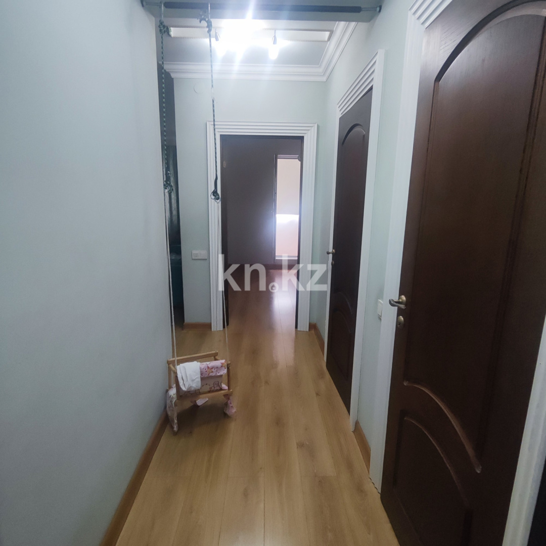 Продажа 3-комнатной квартиры, 85 м², мкр-н Аксай-1 в Алматы - фото 2