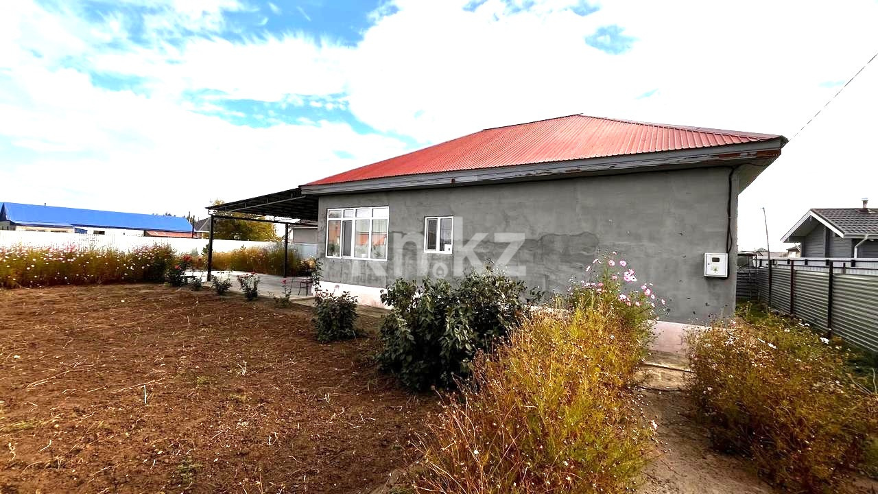 Продажа 3-комнатного дома, 102 м², Косшы, Ишимская - Продажа квартир в Акмолинской области фото 1 из 27