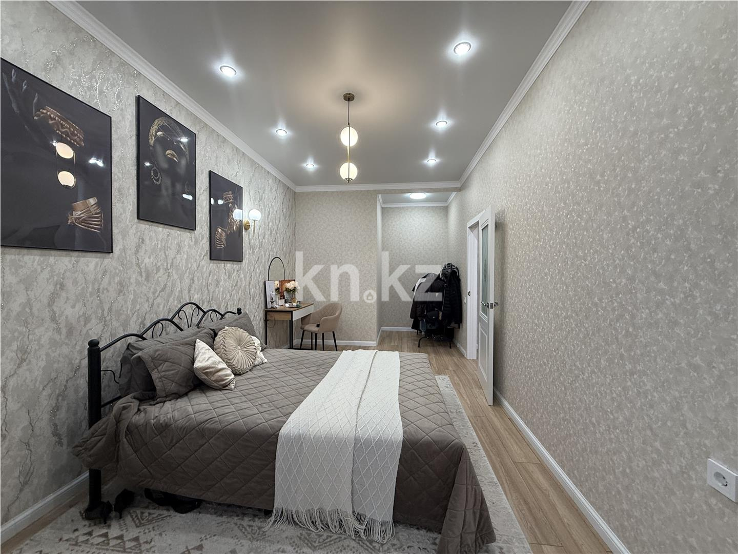 Продажа 2-комнатной квартиры, 65 м², ул. Ашимова, дом  21 блок А - Продажа квартир в Караганде фото 12 из 23