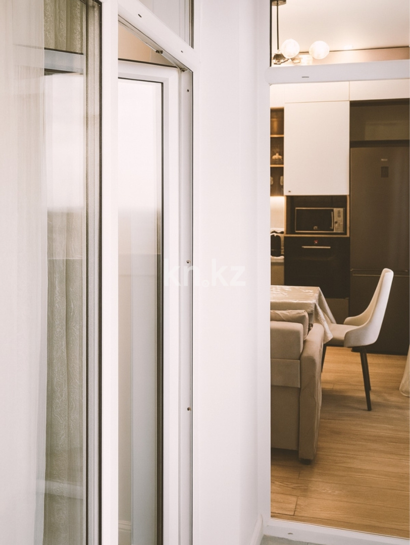 Аренда 1-комнатной квартиры посуточно, 48 м², ул. Аль-Фараби - Аренда квартир посуточно в Астане с фото фото 5 из 12