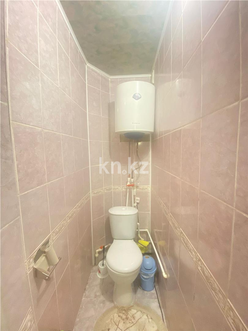 Продажа 3-комнатной квартиры, 63 м², ул. Муканова, дом  18 - Продажа  трехкомнатных квартир в Караганде фото 11 из 17