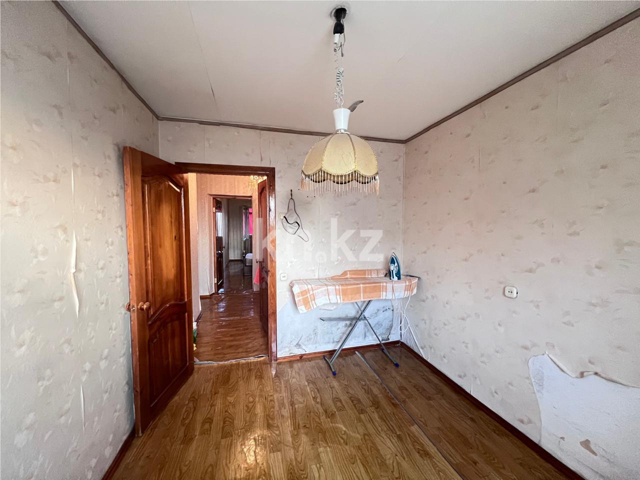 Продажа 3-комнатной квартиры, 62 м², ул. Гапеева, дом  1 - Продажа  трехкомнатных квартир в Караганде фото 5 из 15