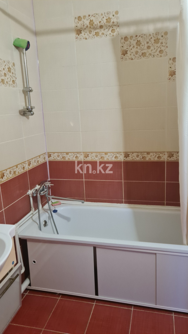 Аренда 2-комнатной квартиры, 63.9 м² - Аренда двухкомнатных квартир помесячно в Караганде фото 9 из 13