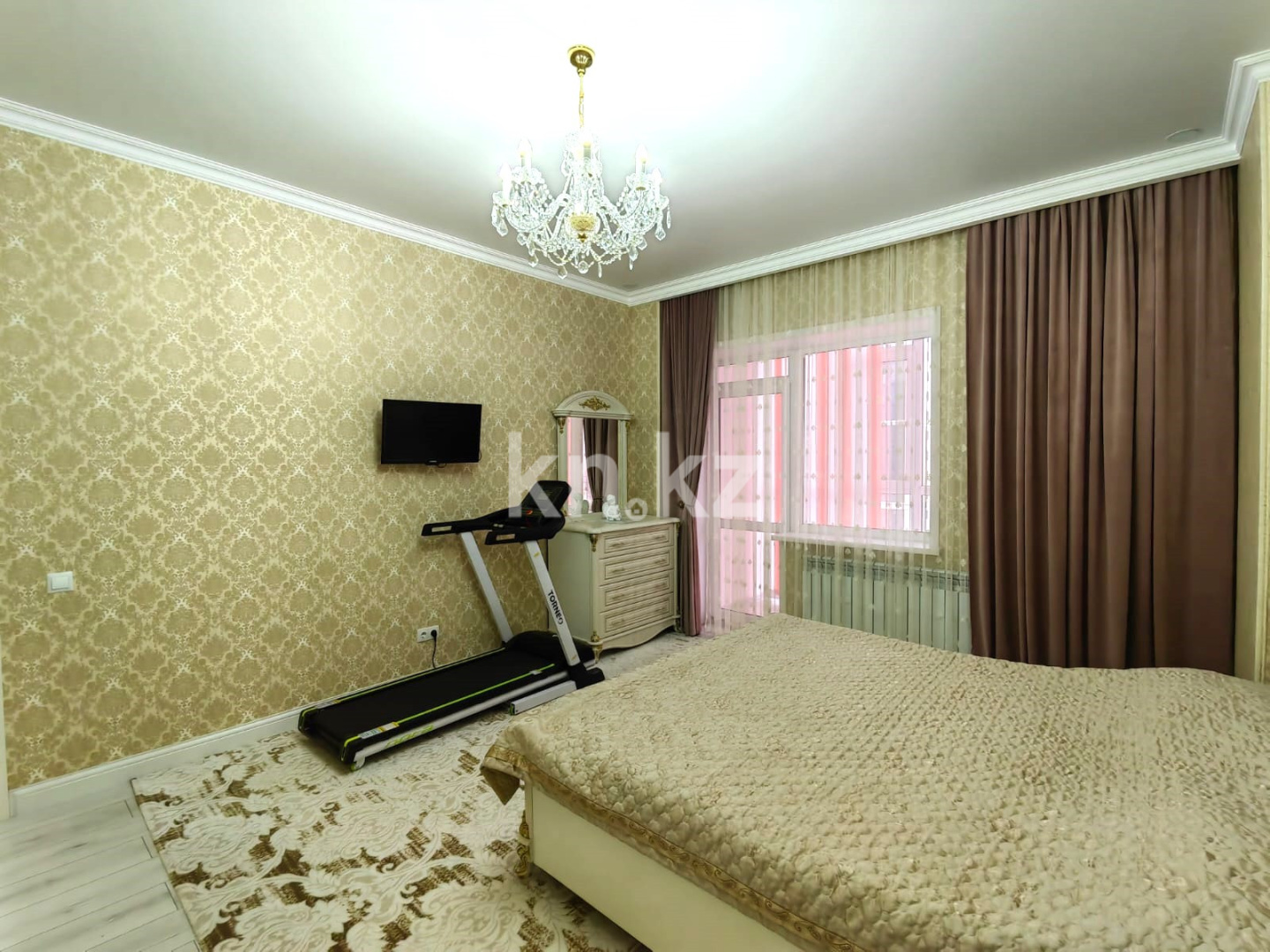 Продажа 4-комнатной квартиры, 109 м², пр. Шахтеров, дом  52б - Продажа  четырехкомнатных квартир в Караганде фото 6 из 40