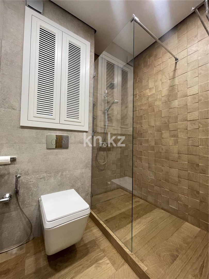 Продажа 3-комнатной квартиры, 82 м², мкр-н Гульдер-1, дом  1/4 - Продажа  трехкомнатных квартир в Караганде фото 18 из 32