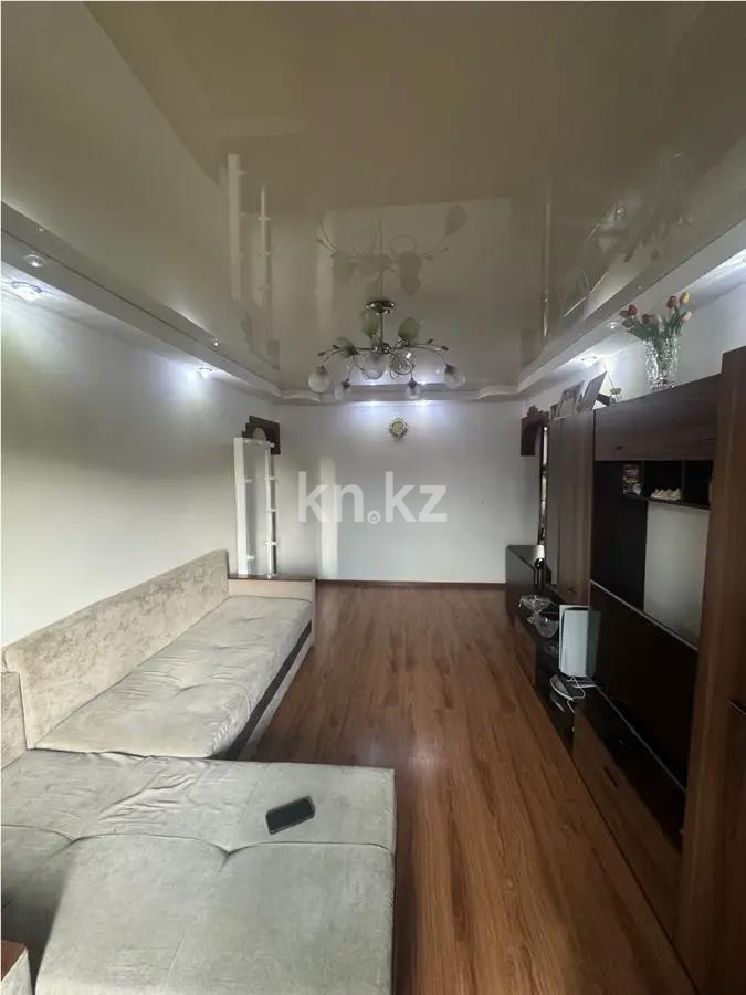 Продажа 3-комнатной квартиры, 62 м², мкр-н 9, дом  27 - Продажа квартир в Алматы фото 1 из 5