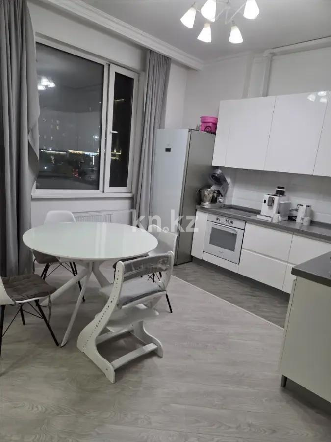 Продажа 3-комнатной квартиры, 76 м², пр. Улы Дала, дом  54 в Астане - фото 3