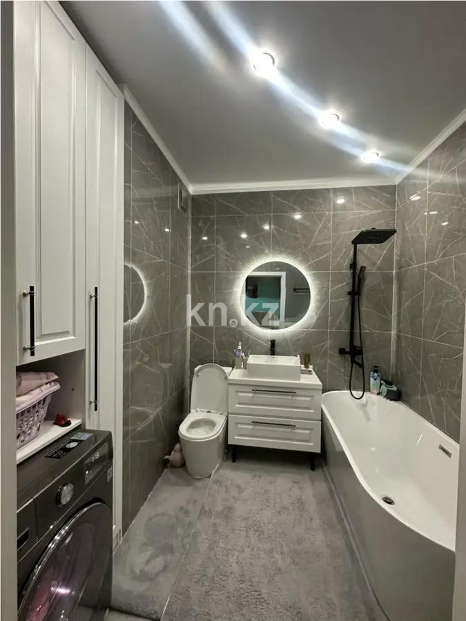 Продажа 2-комнатной квартиры, 59.3 м² в Алматы - фото 4