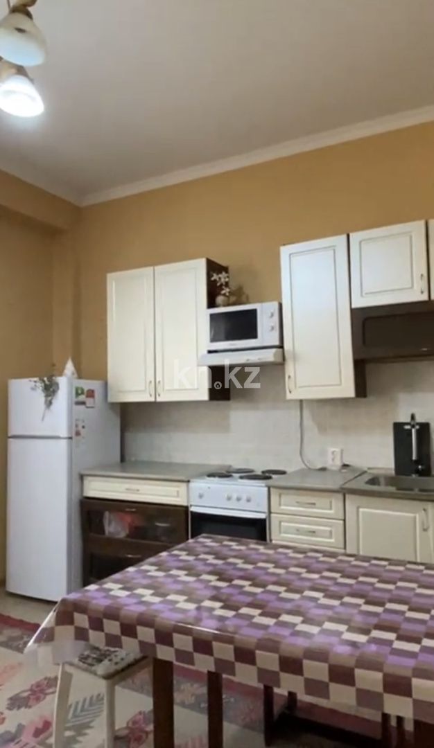 Аренда 1-комнатной квартиры, 60 м² - Продажа земельных участков в Атырау фото 1 из 8