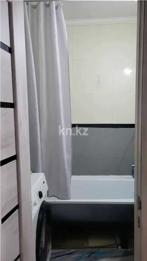 Продажа 2-комнатной квартиры, 58 м², мкр-н Голубые Пруды, дом  4 в Караганде - фото 5