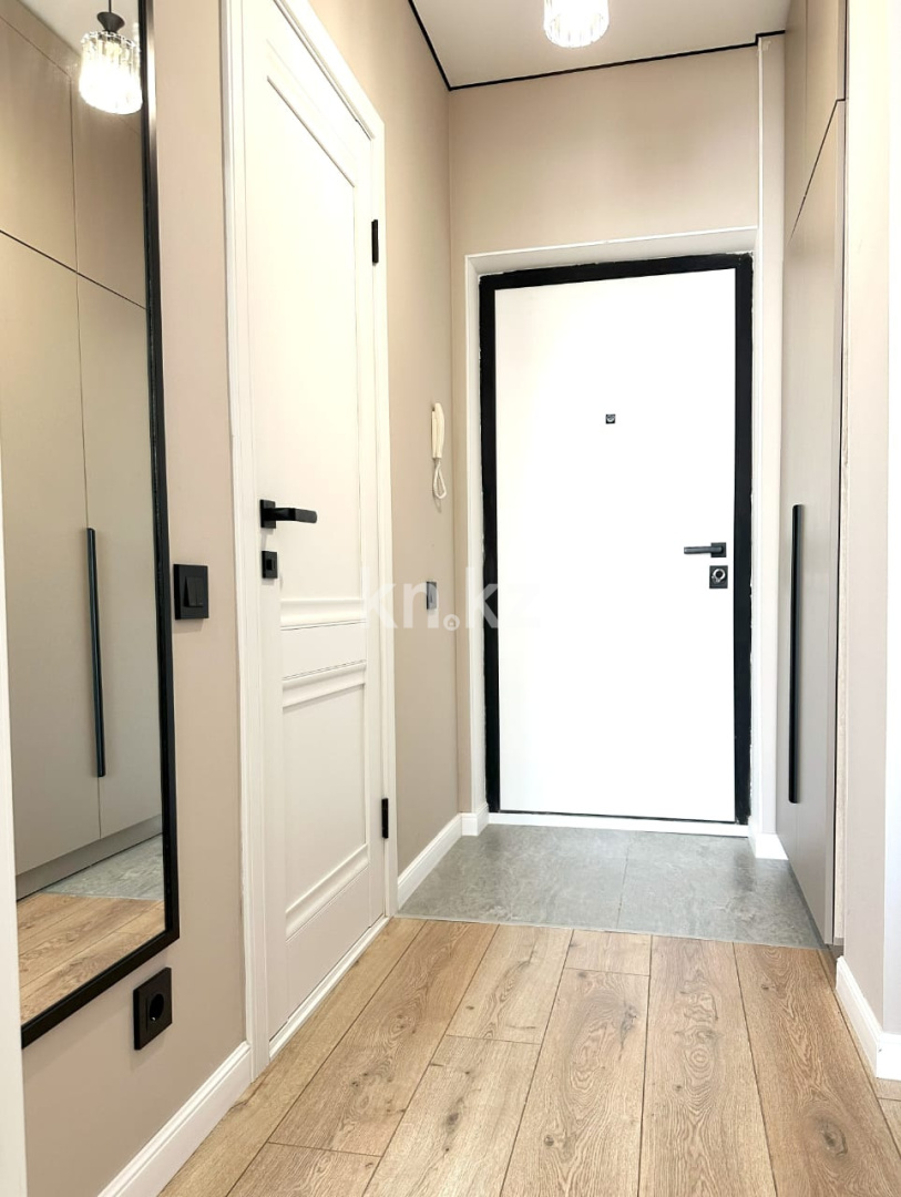 Аренда 2-комнатной квартиры посуточно, 40 м², пр. Туран, дом  57/5 - Аренда квартир посуточно в Астане с фото фото 12 из 18