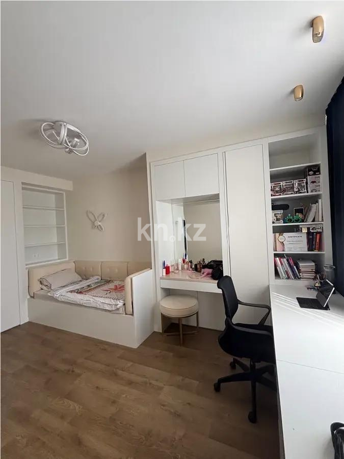 Продажа 7-комнатной квартиры, 198 м², пр. Кабанбай батыра, дом  49 - Продажа  пятикомнатных квартир в новостройках Астаны без посредников фото 2 из 8