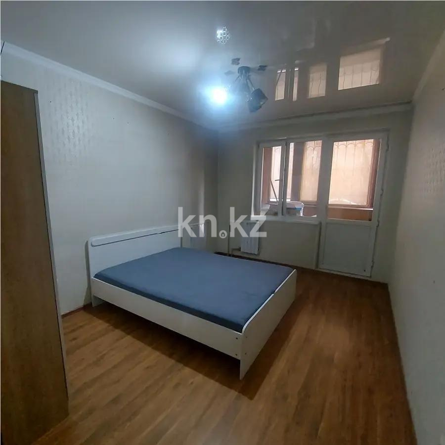 Продажа 3-комнатной квартиры, 79.4 м², мкр-н Аксай-1а, дом  33 в Алматы - фото 2