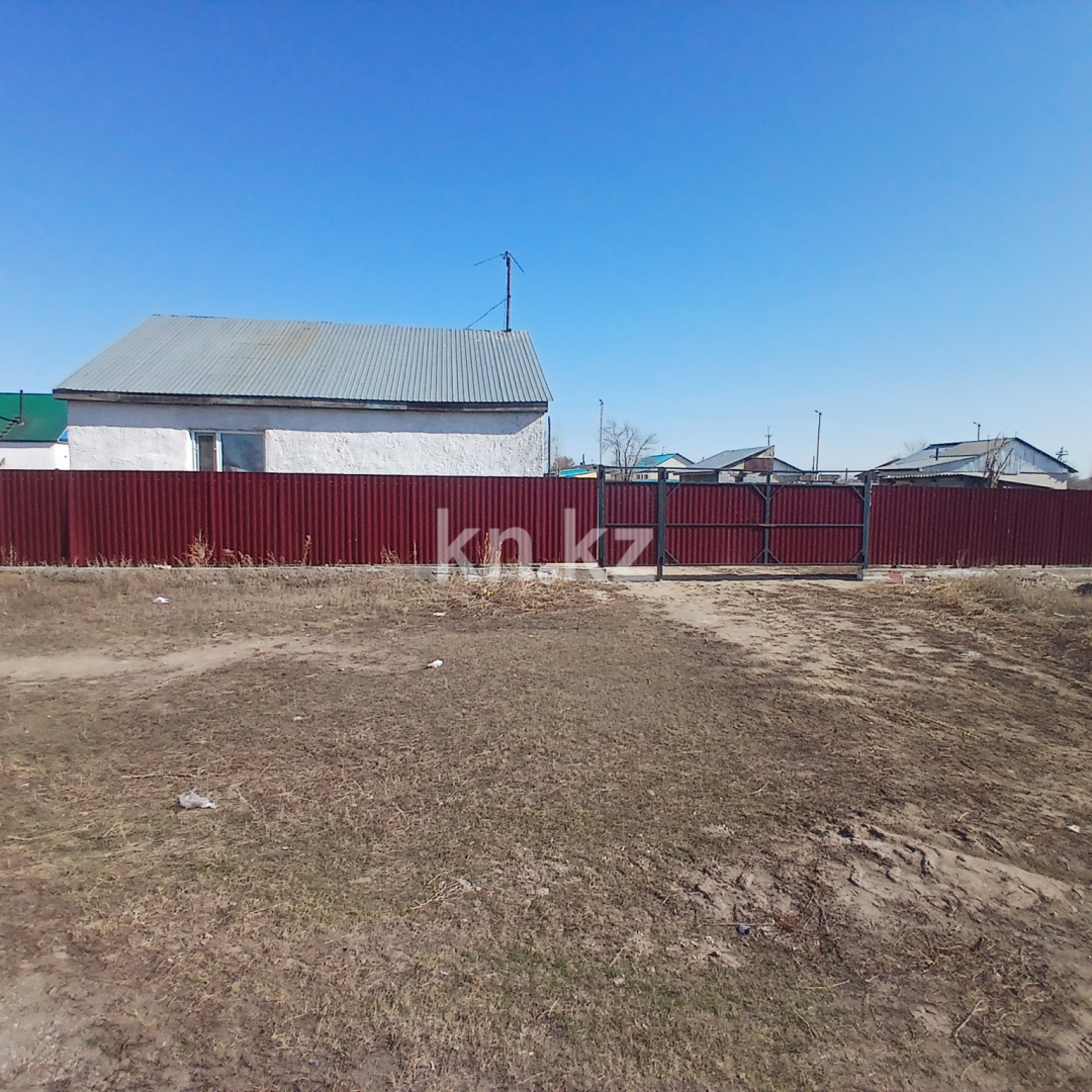 Продажа 3-комнатного дома, 150 м², Рудная, дом  3 - Продажа и аренда недвижимости в Семее фото 1 из 2