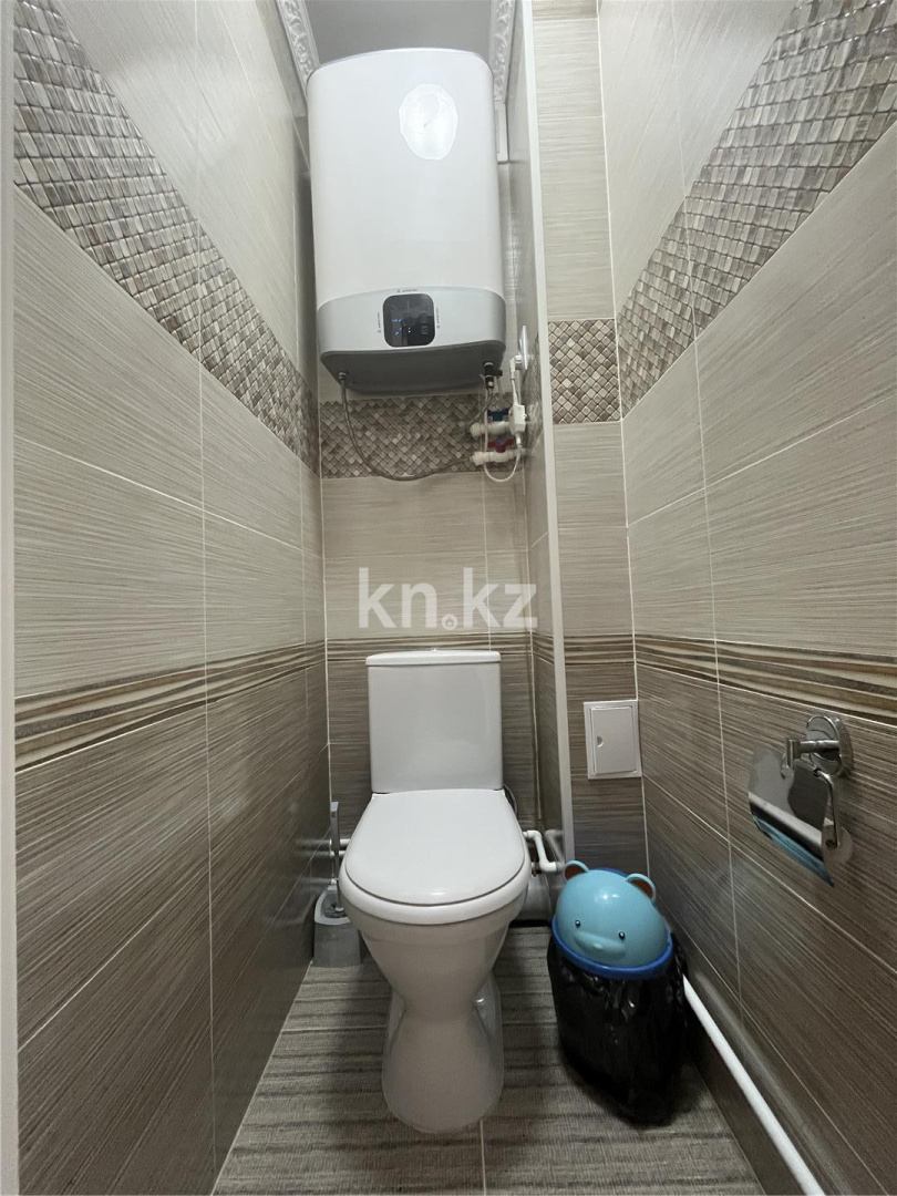 Продажа 3-комнатной квартиры, 64 м², мкр-н Степной-1 - Продажа  трехкомнатных квартир в Караганде фото 13 из 18