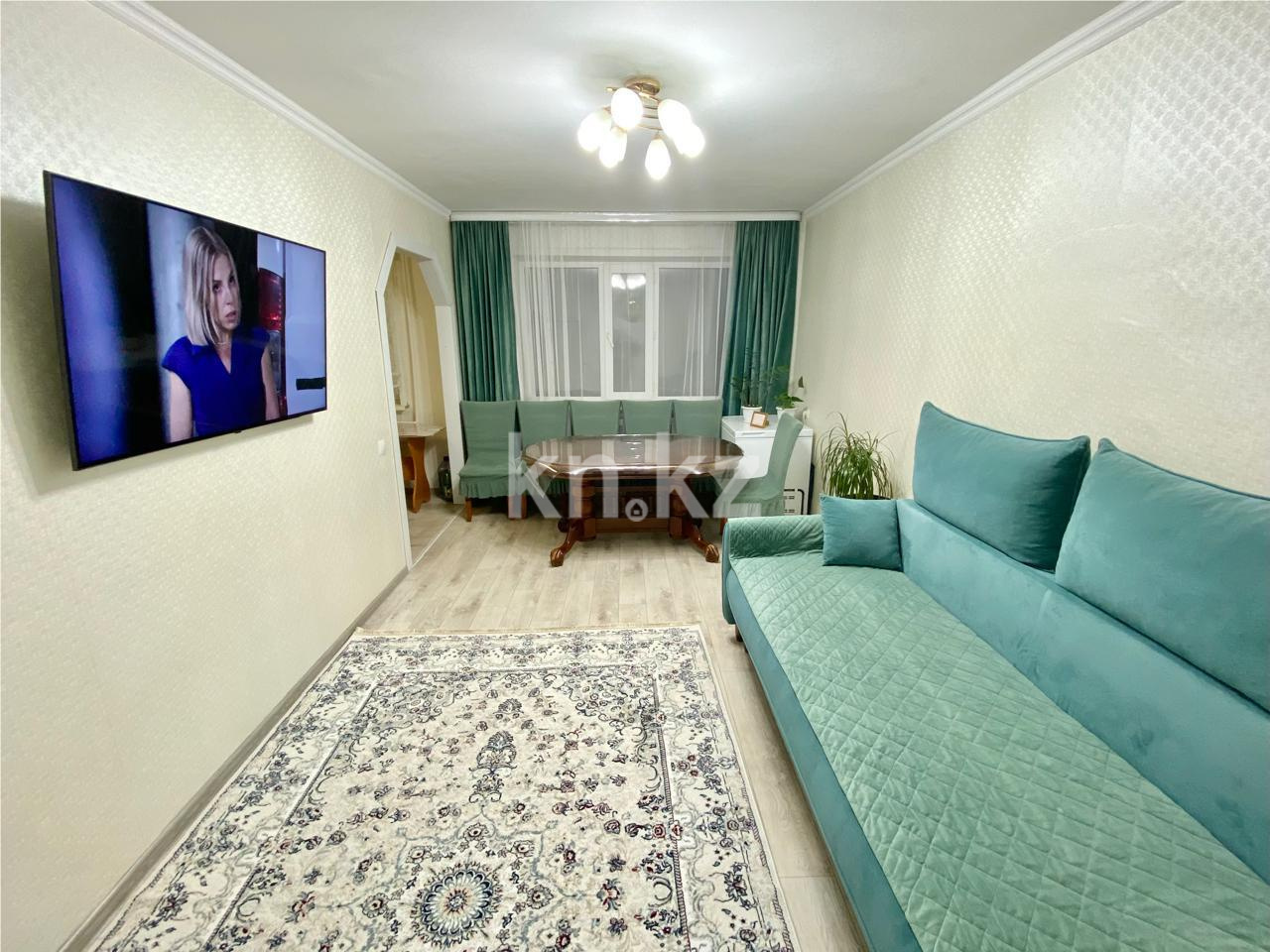 Продажа 4-комнатной квартиры, 76 м², ул. Университетская, дом  17/2 - Продажа квартир в Караганде фото 2 из 19