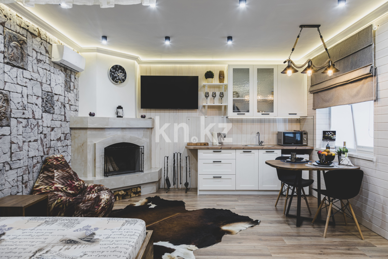 Аренда 1-комнатной квартиры посуточно, 45 м² в Алматы - фото 12