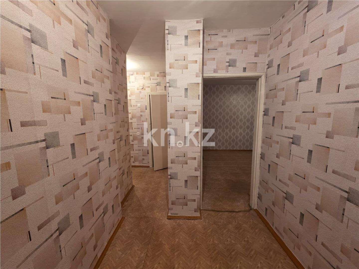 Продажа 1-комнатной квартиры, 38 м², ул. Космонавтов - Продажа  однокомнатных квартир в Караганде фото 3 из 11