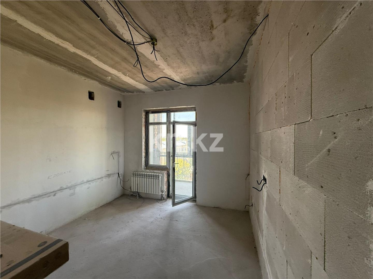 Продажа 3-комнатной квартиры, 97 м² в Караганде
