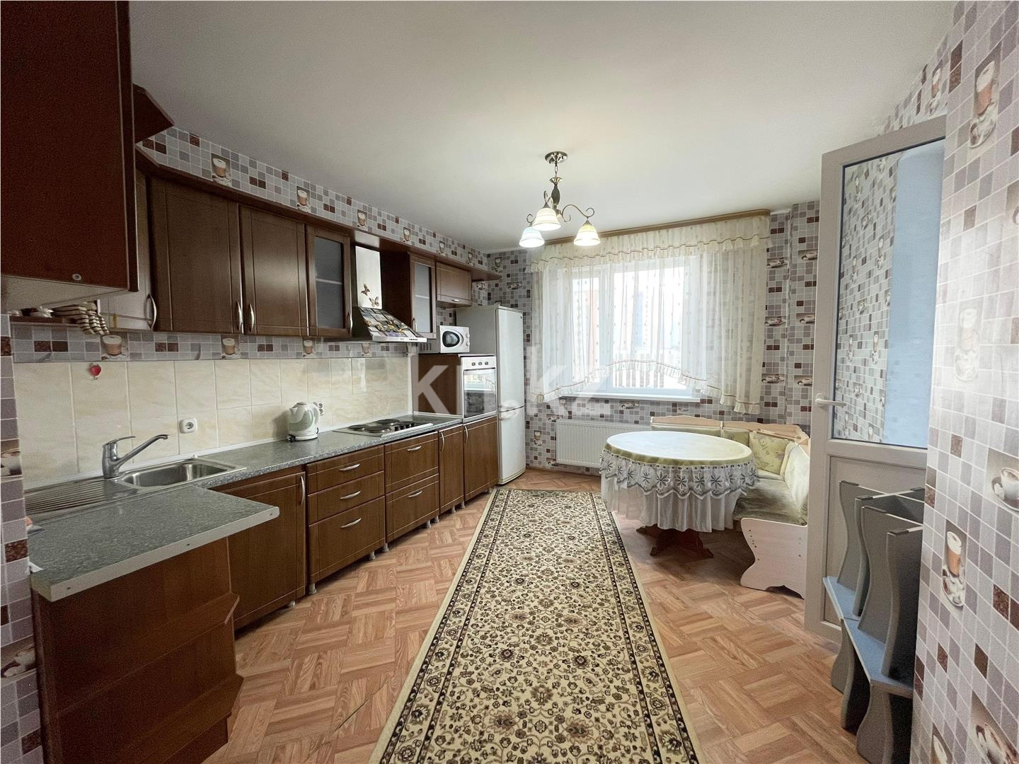 Продажа 2-комнатной квартиры, 70 м², ул. Кургальжинское шоссе в Астане - фото 6