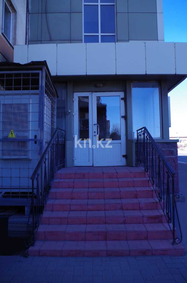 Продажа , 836.1 м², ул. Орлова, дом  113/2 - Продажа офисных и торговых помещений в Караганде фото 6 из 10