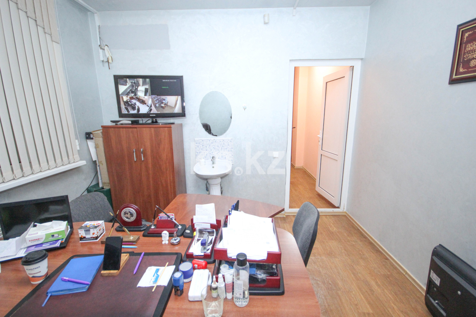 Аренда , мкр-н Коктем-2 - Аренда офисных и торговых помещений в Алматы фото 9 из 13